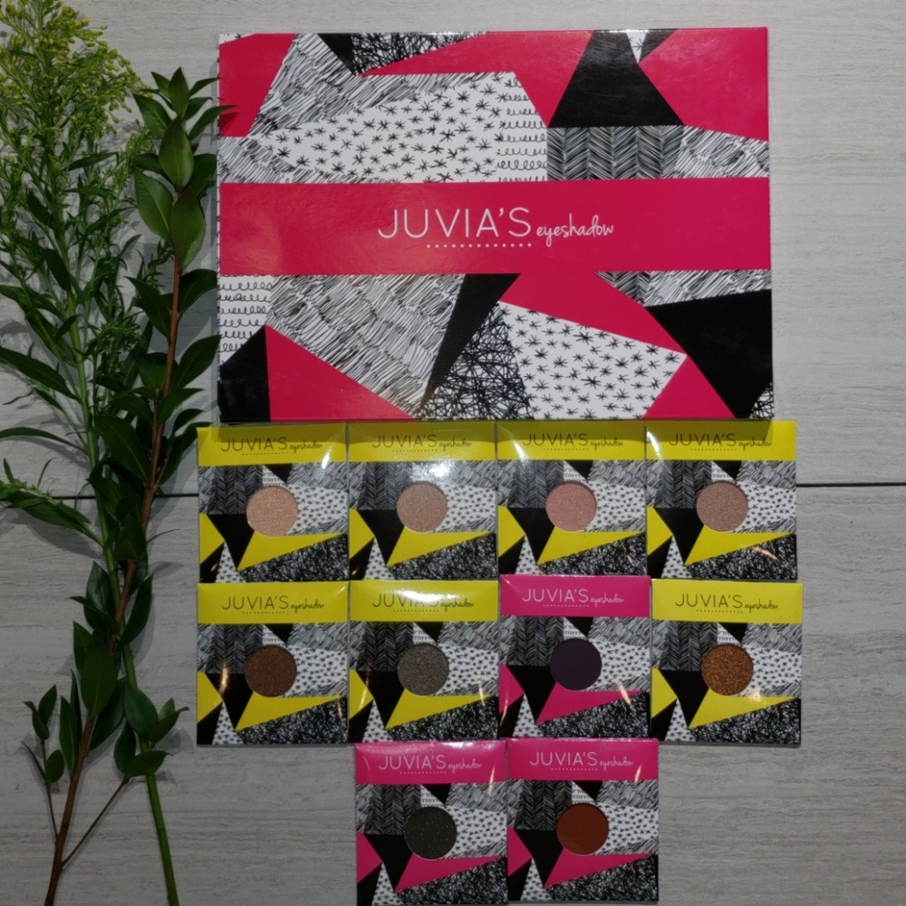 Juvia's Place 10 Eyeshadow & Palette Bundle